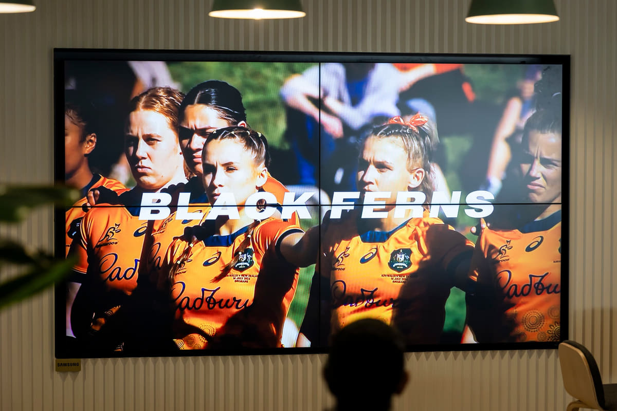 IHG HOTELS & RESORTS / WALLAROOS photography by Zoom In With Eden